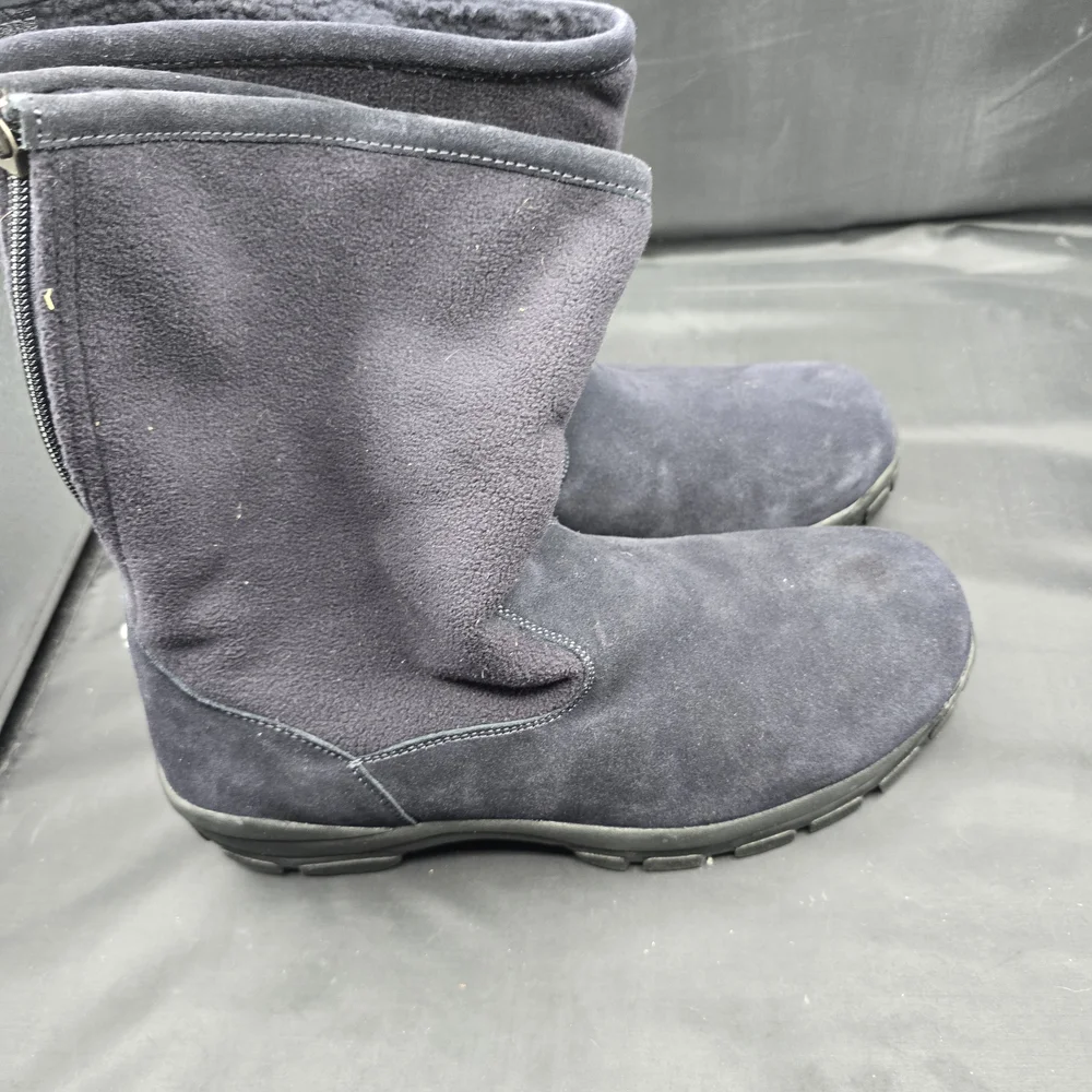 Lands'‎ End Men's Chukka Boots - Black and Gray
